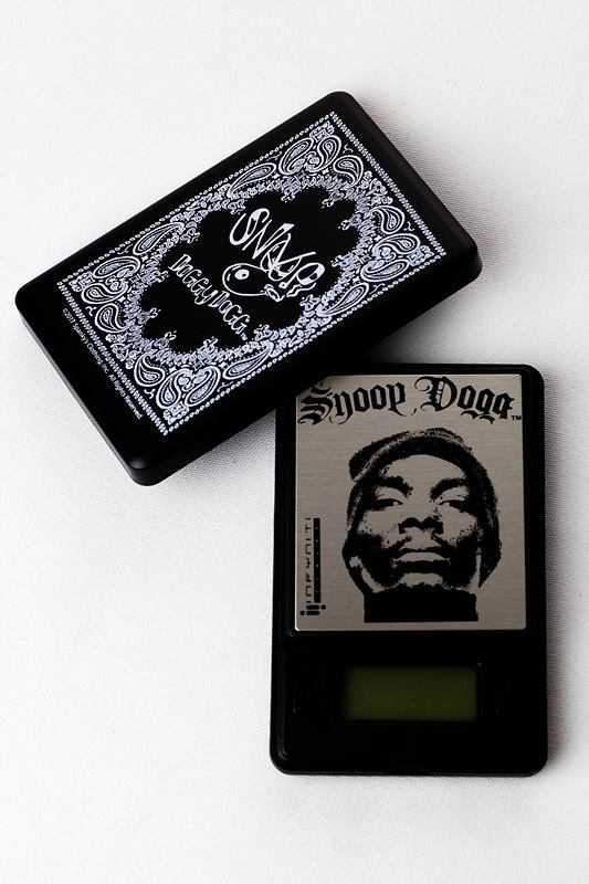 Snoop Dogg SNV-50 scale